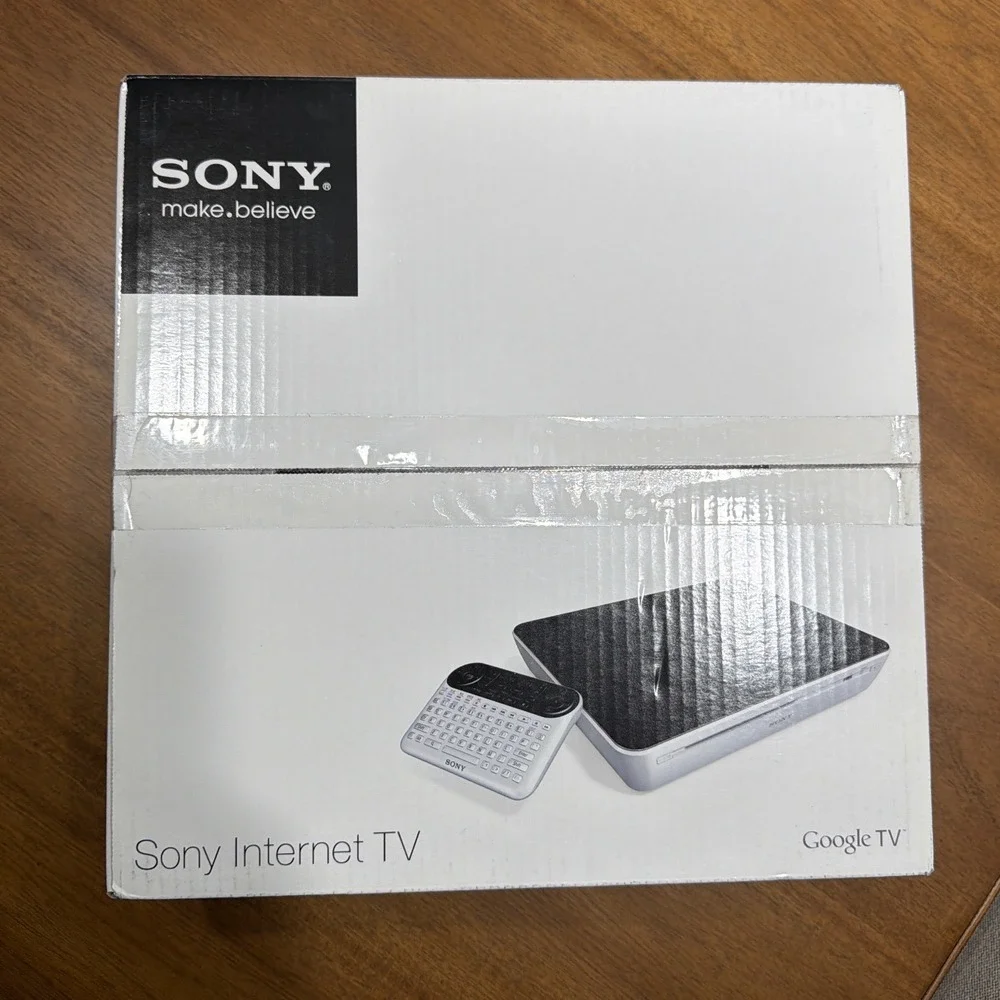Sony Internet TV Blu-ray Disc Player Google TV NSZ-GT1 White New Sealed